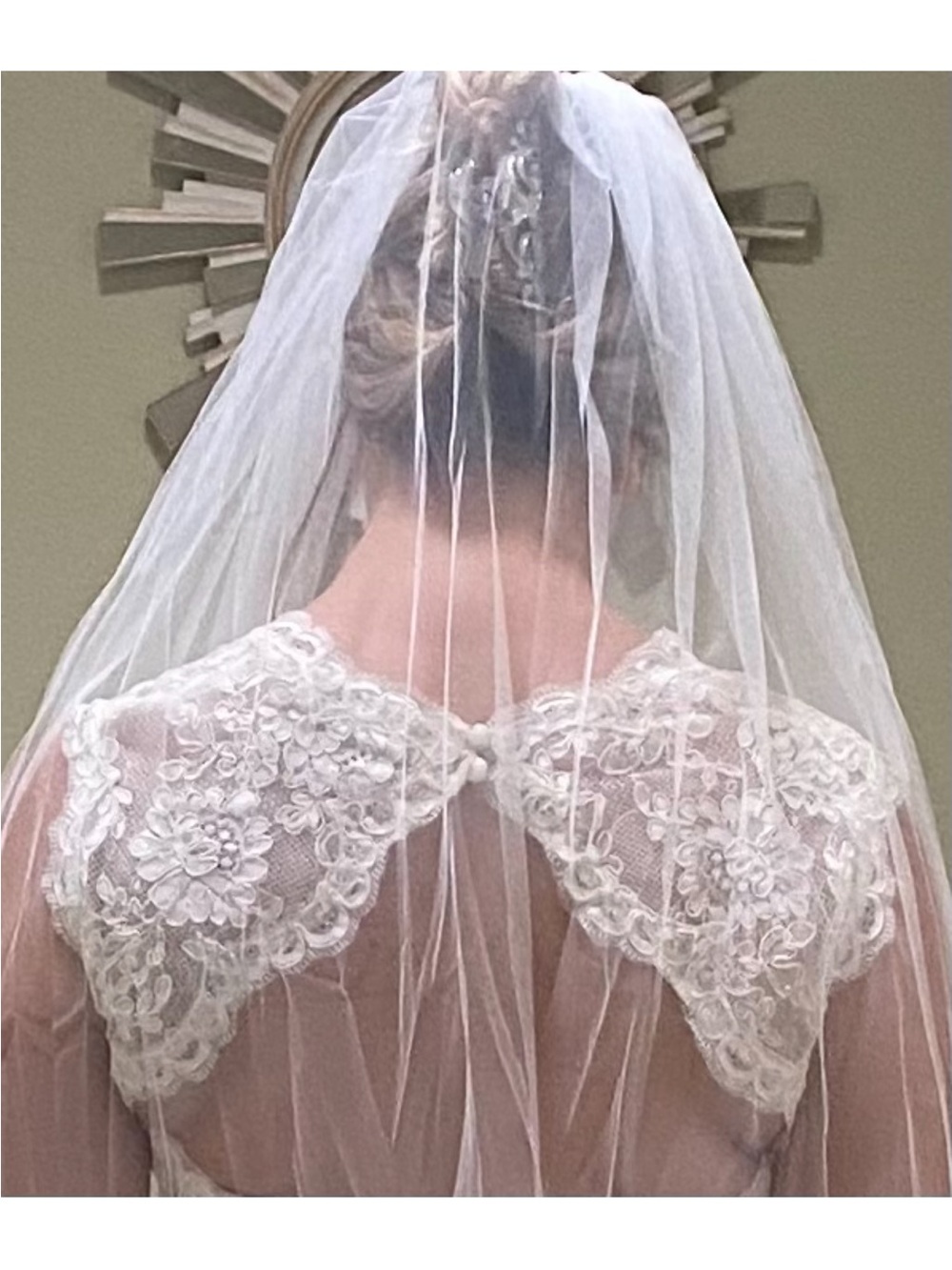 Venus Lace Bridal Gown